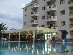  Livas Hotel Apartments  Протарас